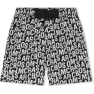 Jungen Badehorts mit schwarz-weißem gemischtem Logo