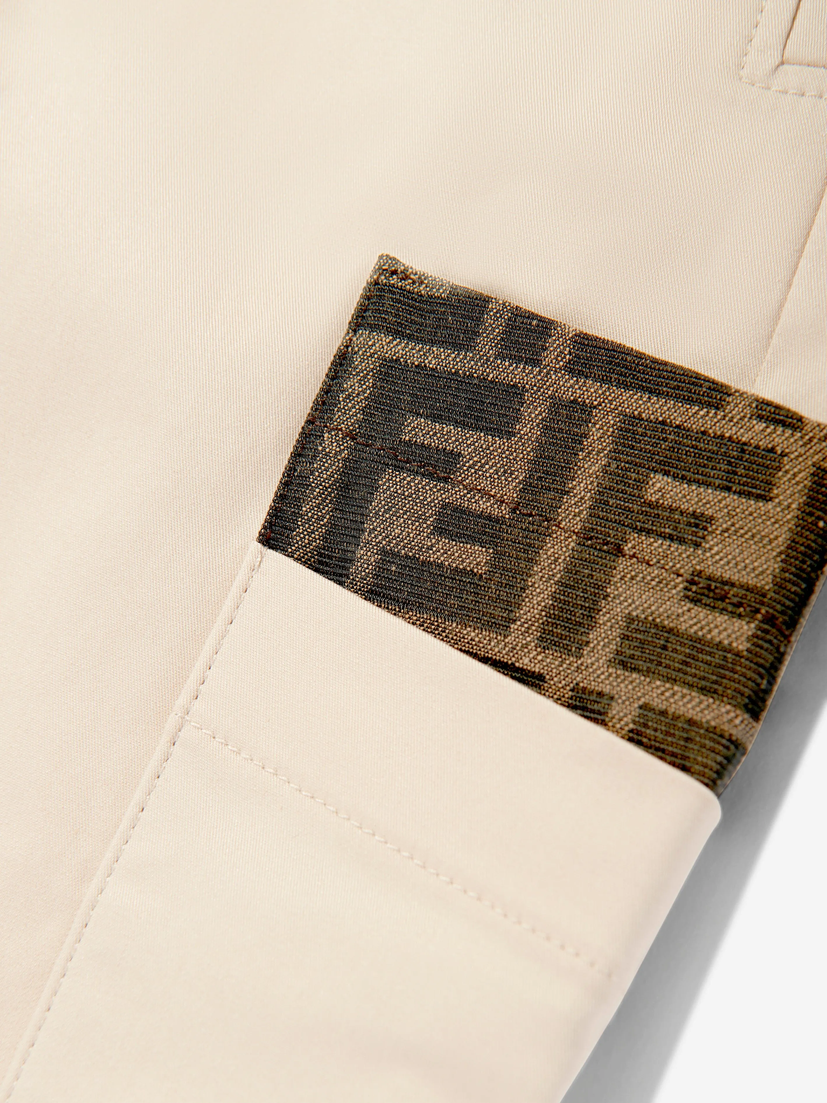 Jungen Stretch-Gabardine-Hose in Beige