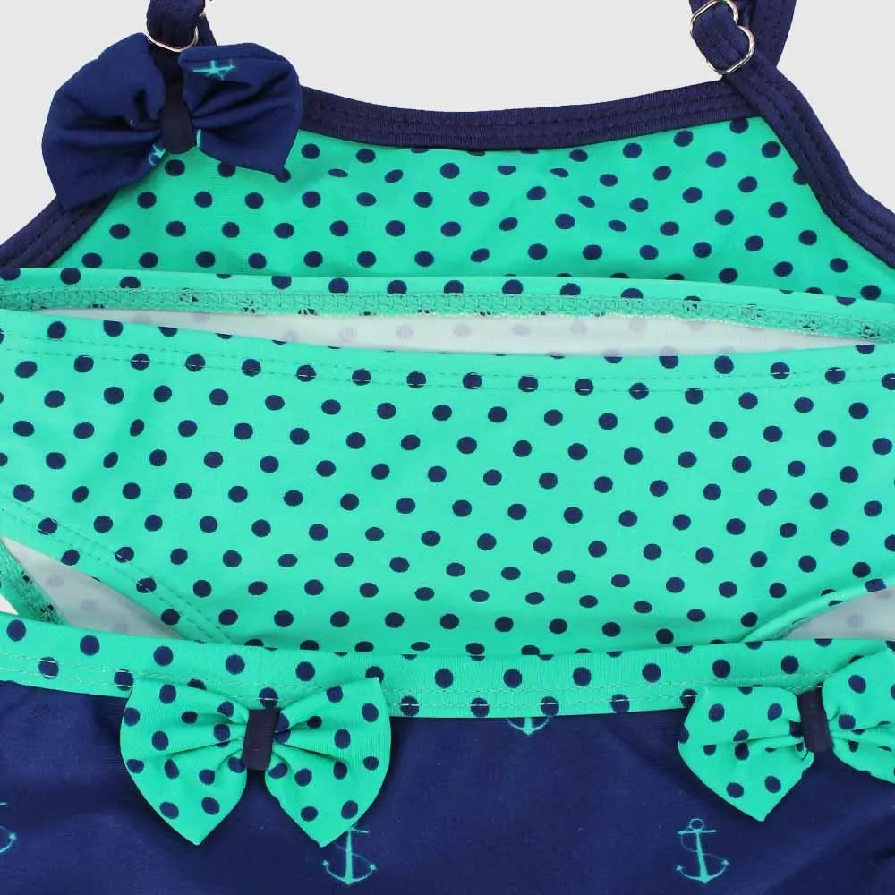 Gepunkteter Bikini