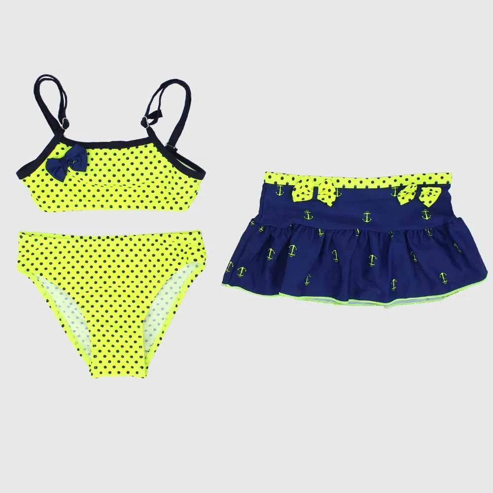 Gepunkteter Bikini