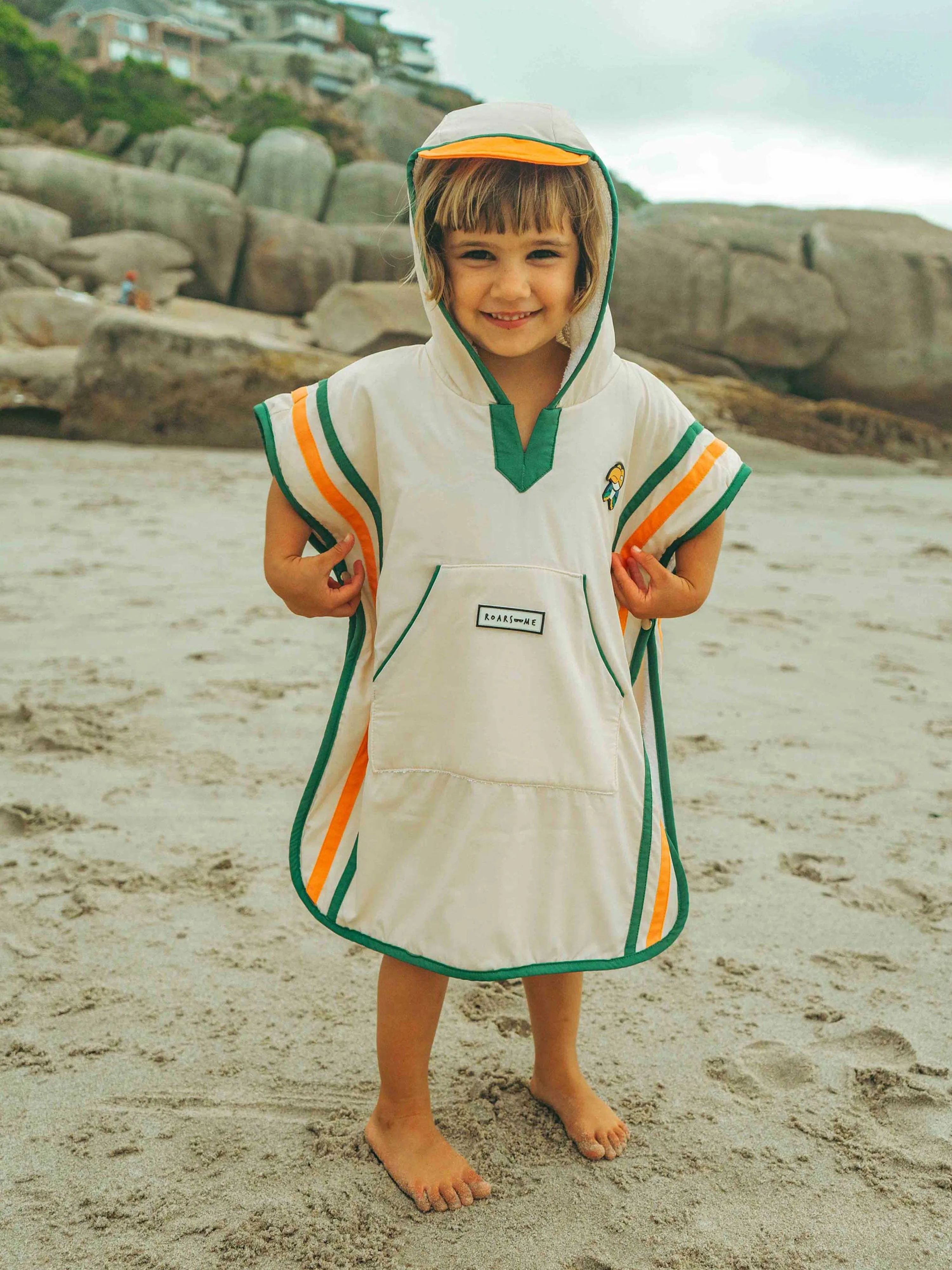 Kinder-Tukan-Poncho-Handtuch in Beige