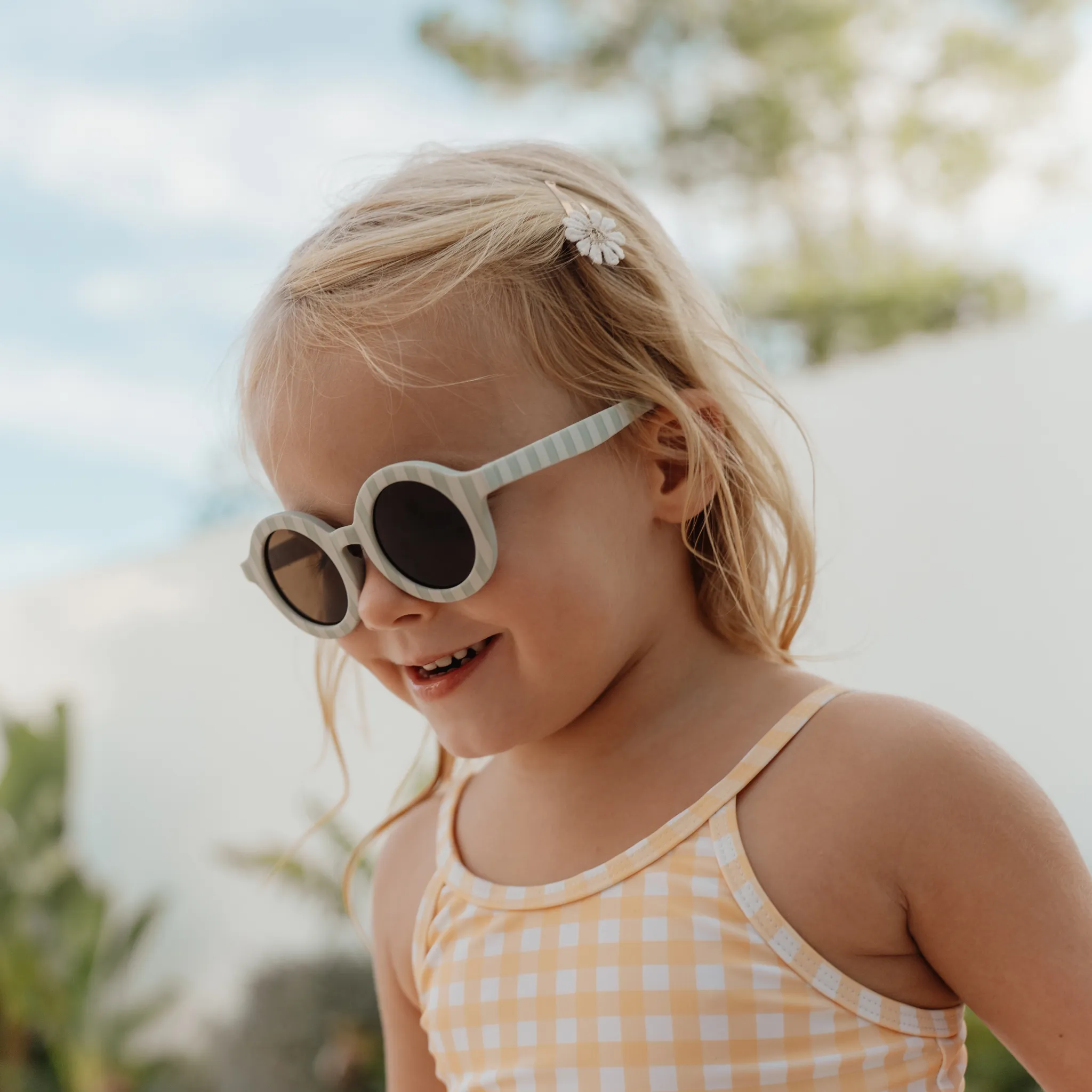 Little Dutch Runde Sonnenbrille - Frisches Grün