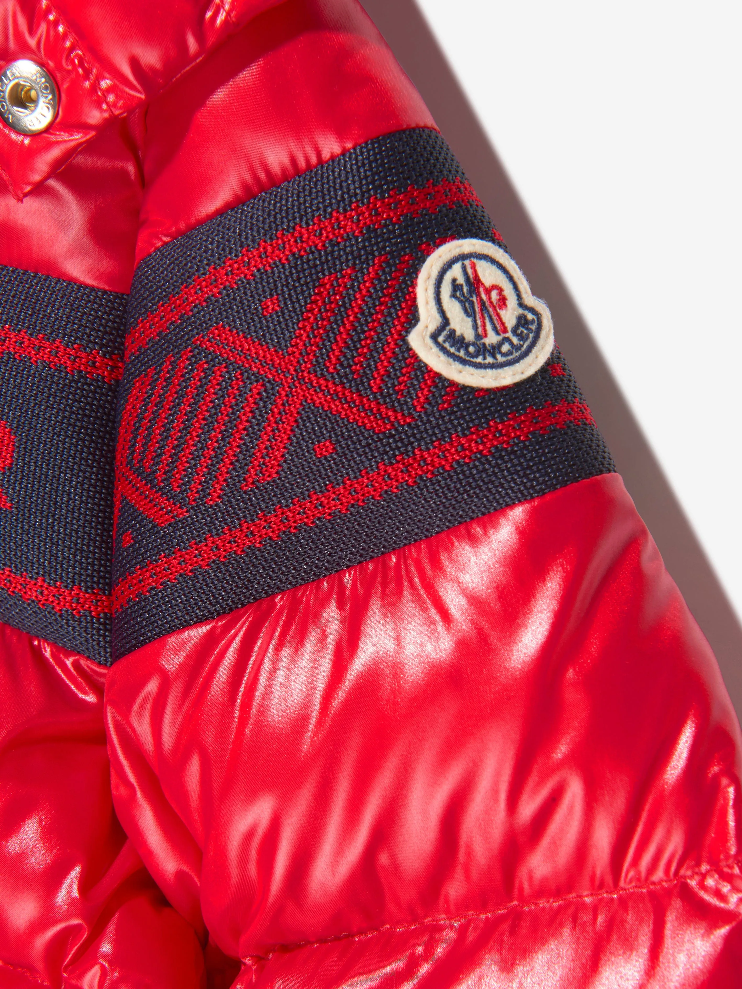 Moncler Enfant Jungen Daunengefütterte Holmi Jacke