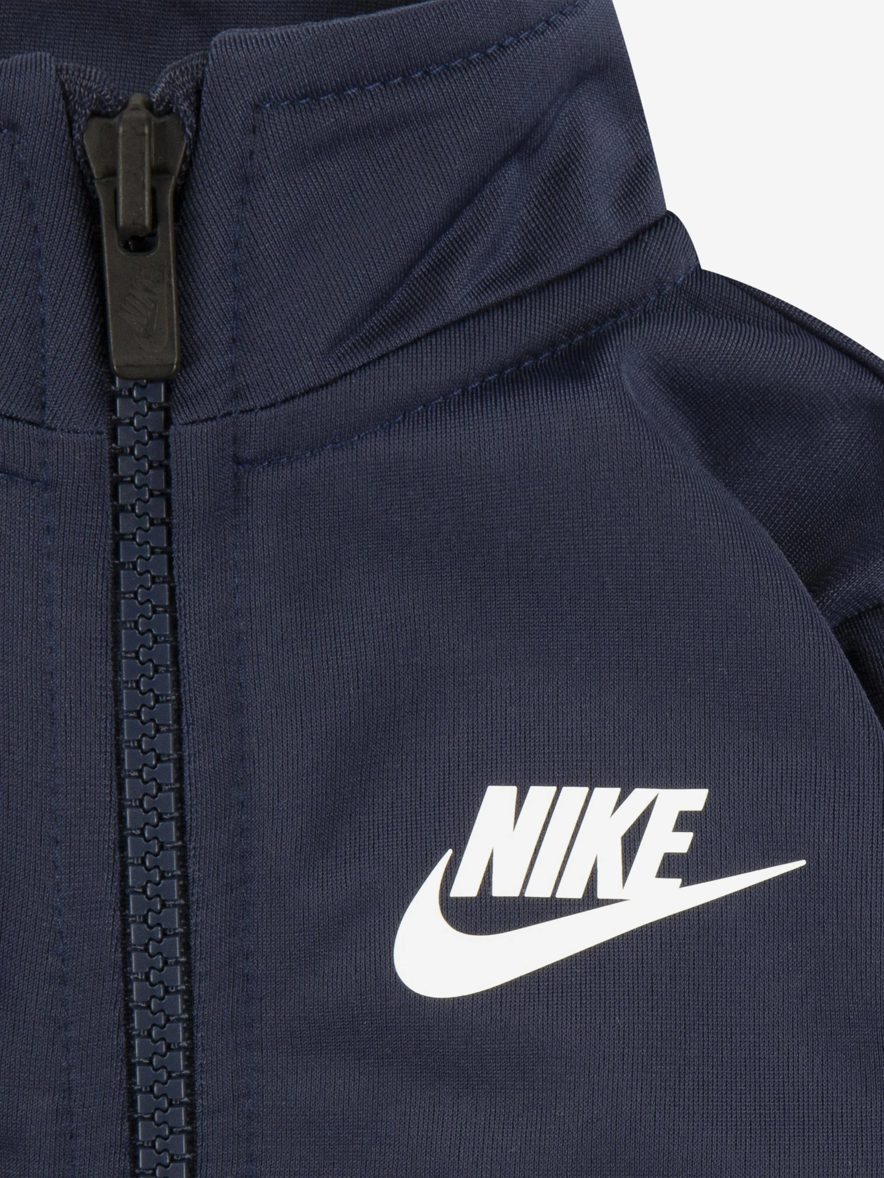 Nike Jungen NSW Logo Trainingsanzug in Marineblau